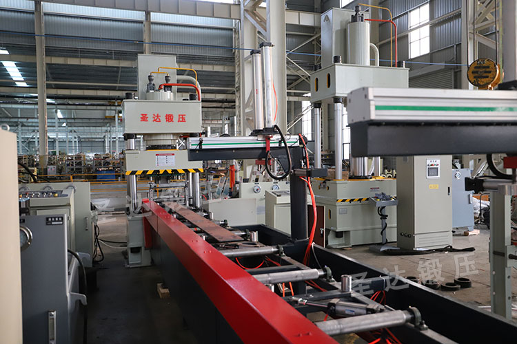 250噸錨桿托盤(pán)生產(chǎn)線 250噸錨桿托盤(pán)生產(chǎn)線