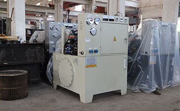 四柱液壓機(jī)液壓系統(tǒng)為什么要安裝過(guò)濾器？